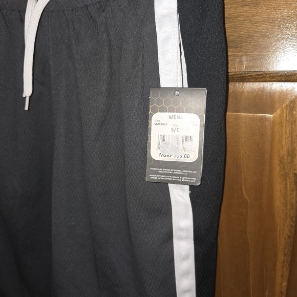 Spaulding: Men's Performance Short, Size-Small/ 10" inseam, Zipper Pocket, BNWT - Picture 3 of 16